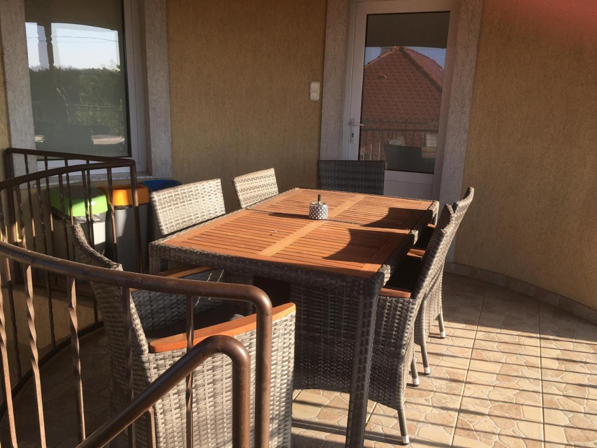 Szabó Wellness Vendégház Zamárdi Extérieur photo