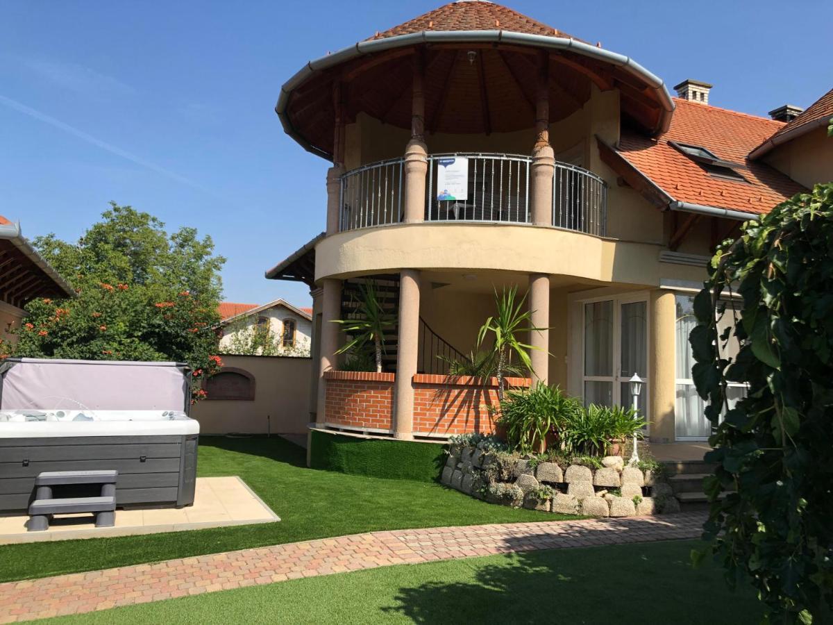 Szabó Wellness Vendégház Zamárdi Extérieur photo